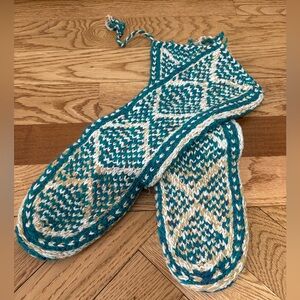 Adult mukluk slipper socks